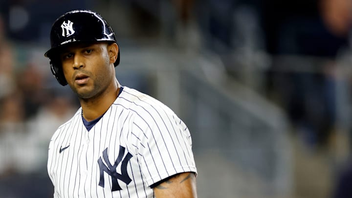 Los Yankees siguen buscando un nuevo destino para Aaron Hicks