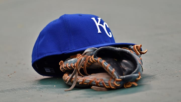 Kansas City, MO, USA; A general view of the hat and glove of Kansas City Royals first basemen Eric Hosmer the field prior to a game against the Oakland Athletics at Kauffman Stadium. Kansas City, MO, USA; A general view of the hat and glove of Kansas City Royals first basemen Eric Hosmer the field prior to a game against the Oakland Athletics at Kauffman Stadium.