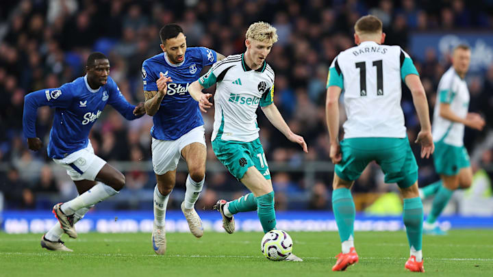Everton FC v Newcastle United FC - Premier League