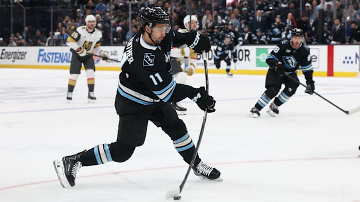 Dylan Guenther and the Mammoth are road underdogs in Vegas.