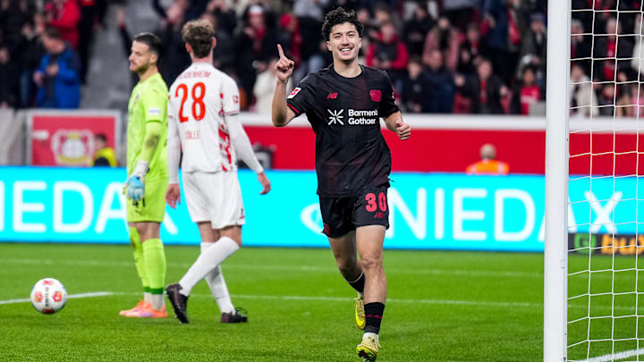 Bayer Leverkusen aplica 6 a 0 e atropela o Heidenheim Bayer Leverkusen aplica 6 a 0 e atropela o Heidenheim