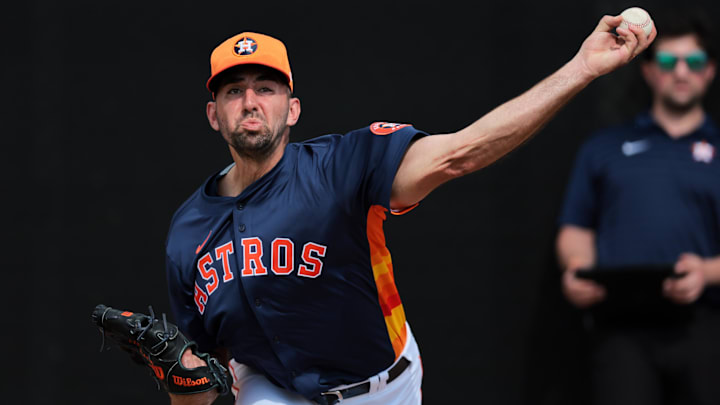 Feb 14, 2025; West Palm Beach, FL, USA; Houston Astros starting pitcher Colton Gordon (61) pitches during a spring training workout at CACTI Park of the Palm Beaches. Feb 14, 2025; West Palm Beach, FL, USA; Houston Astros starting pitcher Colton Gordon (61) pitches during a spring training workout at CACTI Park of the Palm Beaches.