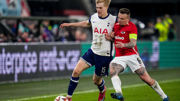 AZ Alkmaar v Tottenham Hotspur - UEFA Europa League 2024/25 Round of 16 First Leg