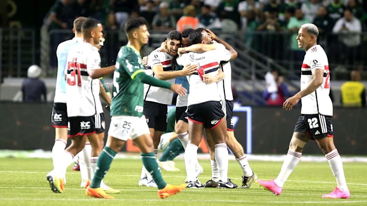 Tricolor, de Dorival Júnior, venceu Choque-Rei por 2 a 1 Tricolor, de Dorival Júnior, venceu Choque-Rei por 2 a 1