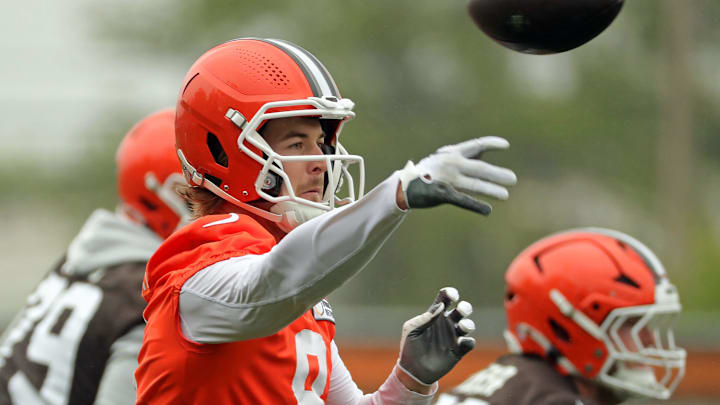 Cleveland Browns quarterback Kenny Pickett throws during an NFL practice at the Cleveland Browns training facility on Wednesday, May 28, 2025, in Berea, Ohio.