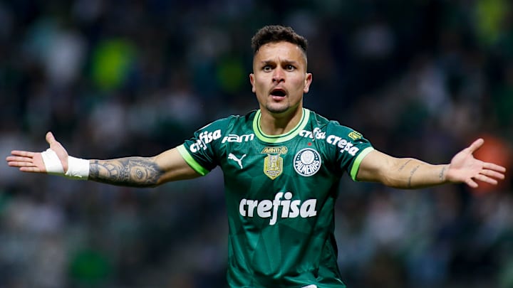Campeão brasileiro, Artur vai atuar no futebol europeu pela primeira vez na carreira