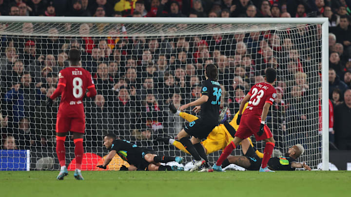 Azione di gioco in Liverpool - Inter