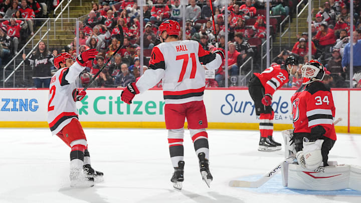 Carolina Hurricanes v New Jersey Devils