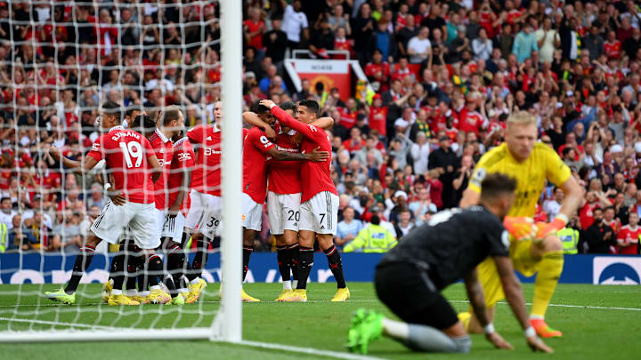 Manchester United v Arsenal FC - Premier League