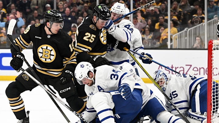 Toronto Maple Leafs v Boston Bruins - Game One