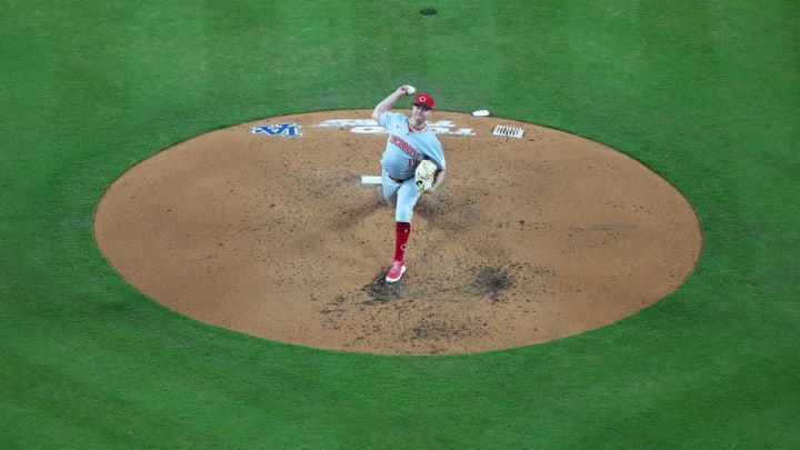 May 16, 2024; Los Angeles, California, USA; Cincinnati Reds pitcher Emilio Pagan (15) throws in the second inning against the Los Angeles Dodgers at Dodger Stadium. Mandatory Credit: Kirby Lee-USA TODAY Sports May 16, 2024; Los Angeles, California, USA; Cincinnati Reds pitcher Emilio Pagan (15) throws in the second inning against the Los Angeles Dodgers at Dodger Stadium. Mandatory Credit: Kirby Lee-USA TODAY Sports