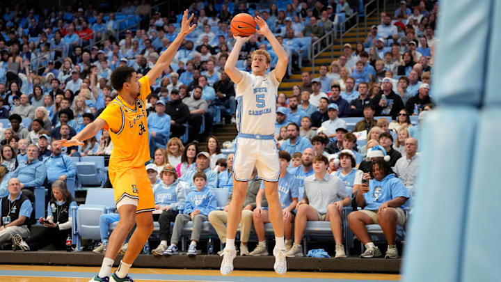 UNC basketball forward Cade Tyson
