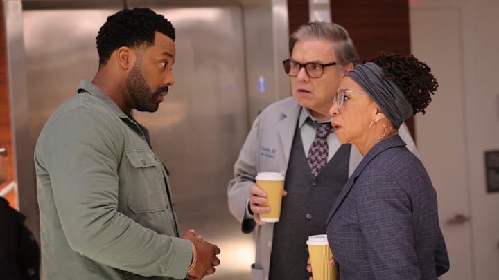 CHICAGO MED -- "Forget Me Not" Episode 1006 -- Pictured: (l-r) LaRoyce Hawkins as Officer Kevin Atwater, Oliver Platt as Dr. Daniel Charles, S. Epatha Merkerson as Sharon Goodwin -- (Photo by: George Burns Jr/NBC)