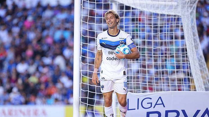 Monterrey regresa al liderato y mucho se lo debe al mediocampista español Sergio Canales, cerebro del equipo. Monterrey regresa al liderato y mucho se lo debe al mediocampista español Sergio Canales, cerebro del equipo.
