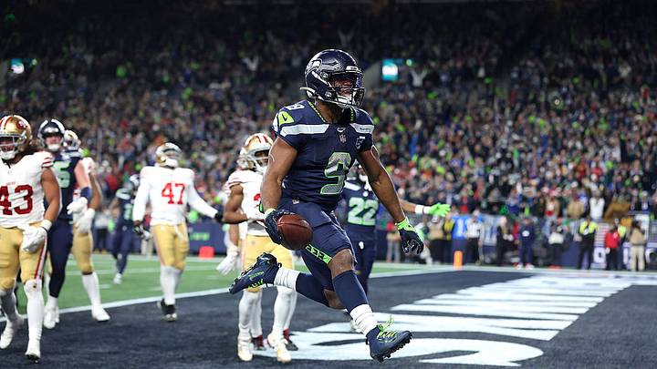 Seattle no tuvo piedad de los 49ers. Seattle no tuvo piedad de los 49ers.