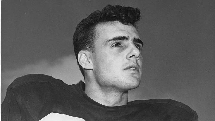 Bobby Cox played quarterback at the UW in 1954 and at Minnesota in 1956 and 1957. Bobby Cox played quarterback at the UW in 1954 and at Minnesota in 1956 and 1957.