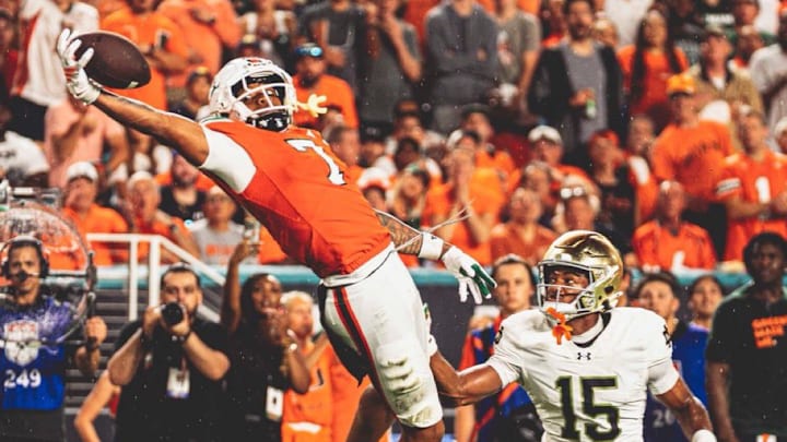 Miami Hurricanes Wide Receiver CJ Daniels with a one handed catch for a touchdown to end the first half against No. 5 Notre Dame