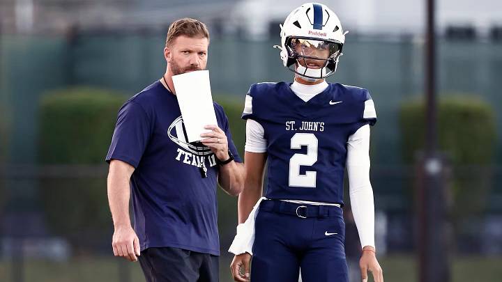 Chris Vargas is a 5-star quarterback with a UW offer for 2028. Chris Vargas is a 5-star quarterback with a UW offer for 2028.