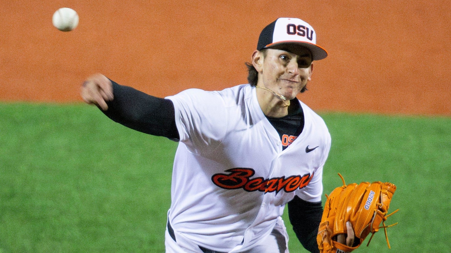 Oregon State Baseball Beats Long Beach State 8-1 in Saturday Showdown