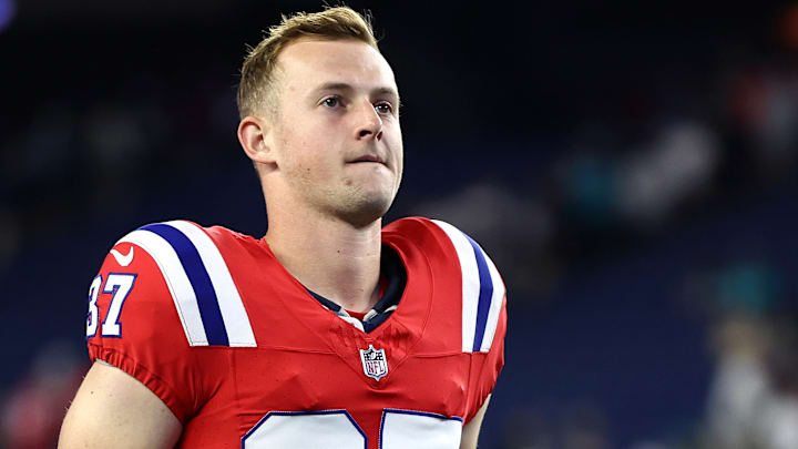 Miami Dolphins v New England Patriots