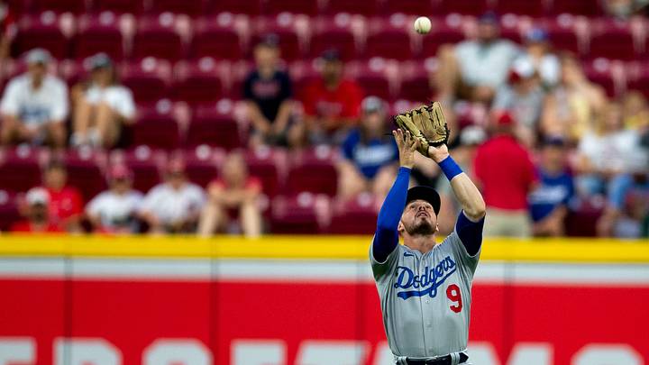 Los Angeles Dodgers left fielder Gavin Lux (9) catches a pop fly in the first inning of the MLB game between the Cincinnati Reds and the Los Angeles Dodgers in Cincinnati at Great American Ball Park on Wednesday, June 22, 2022.
Los Angeles Dodgers At Cincinnati Reds 108 Los Angeles Dodgers left fielder Gavin Lux (9) catches a pop fly in the first inning of the MLB game between the Cincinnati Reds and the Los Angeles Dodgers in Cincinnati at Great American Ball Park on Wednesday, June 22, 2022.
Los Angeles Dodgers At Cincinnati Reds 108