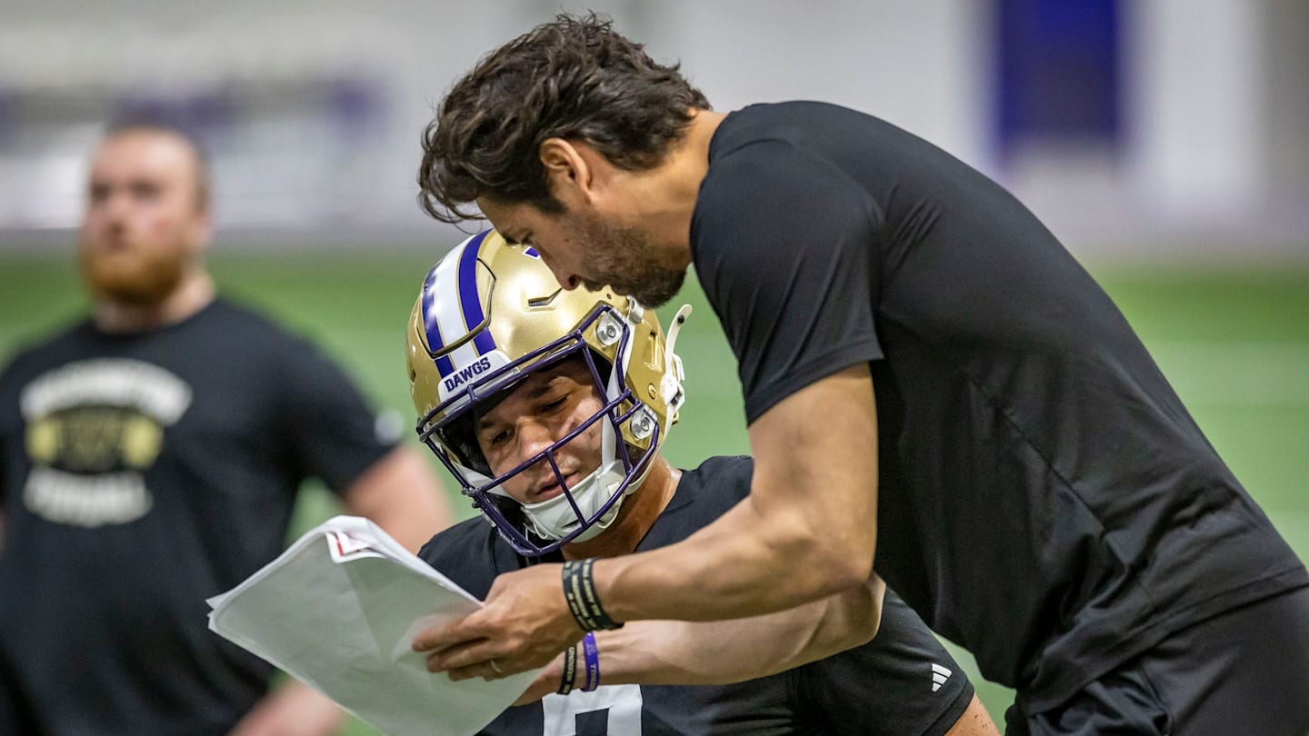 Husky Back-Up QB Battle Remains Up For Grabs