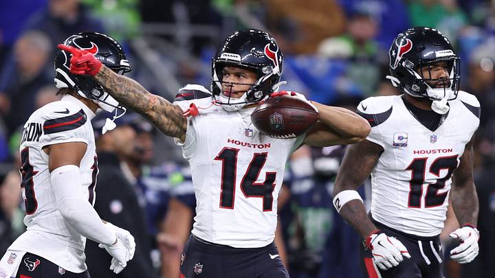 Oct 20, 2025; Seattle, Washington, USA; Houston Texans wide receiver Jaylin Noel (14) celebrates after a catch during the second quarter against the Seattle Seahawks at Lumen Field. Mandatory Credit: Kevin Ng-Imagn Images Oct 20, 2025; Seattle, Washington, USA; Houston Texans wide receiver Jaylin Noel (14) celebrates after a catch during the second quarter against the Seattle Seahawks at Lumen Field. Mandatory Credit: Kevin Ng-Imagn Images