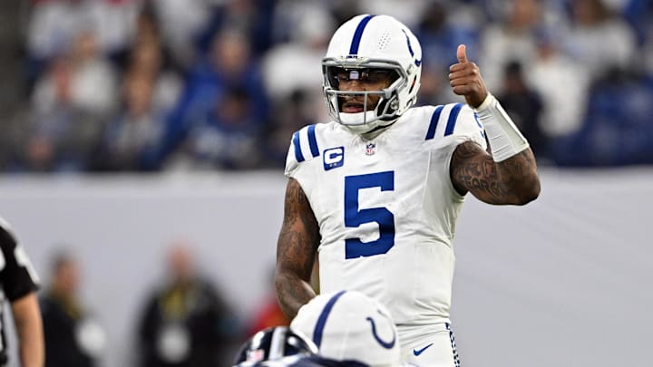 Dec 22, 2024; Indianapolis, Indiana, USA; Indianapolis Colts quarterback Anthony Richardson (5) gives a thumbs up before the snap during the second half against the Tennessee Titans at Lucas Oil Stadium. 