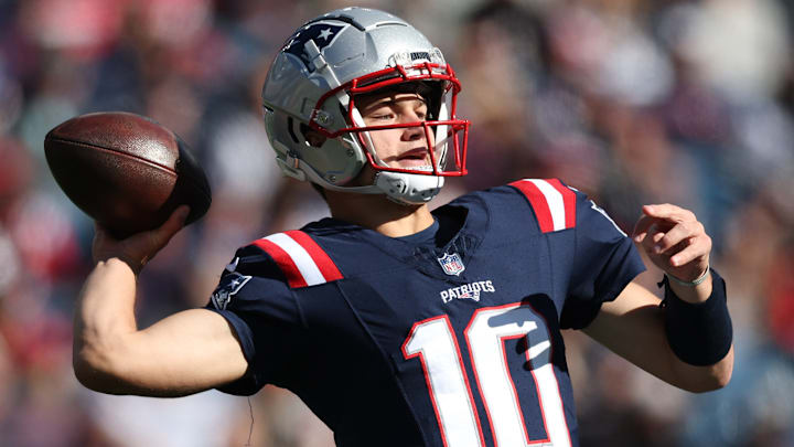 New York Jets v New England Patriots