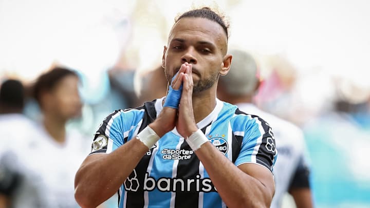 Braithwaite é peça importante no ataque do Grêmio Braithwaite é peça importante no ataque do Grêmio