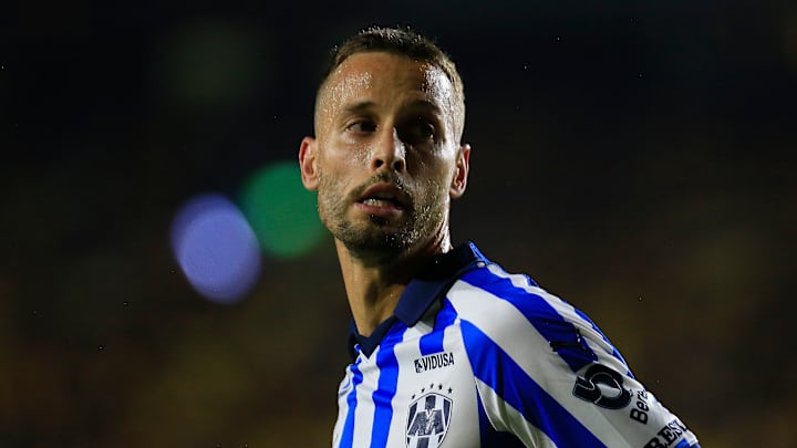 Sergio Canales se lesionó 