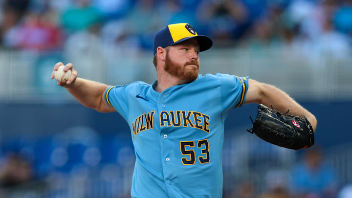Apr 18, 2026; Miami, Florida, USA; Milwaukee Brewers starting pitcher Brandon Woodruff (53) delivers a pitch against the Miami Marlins during the fourth inning at loanDepot Park. Mandatory Credit: Sam Navarro-Imagn Images