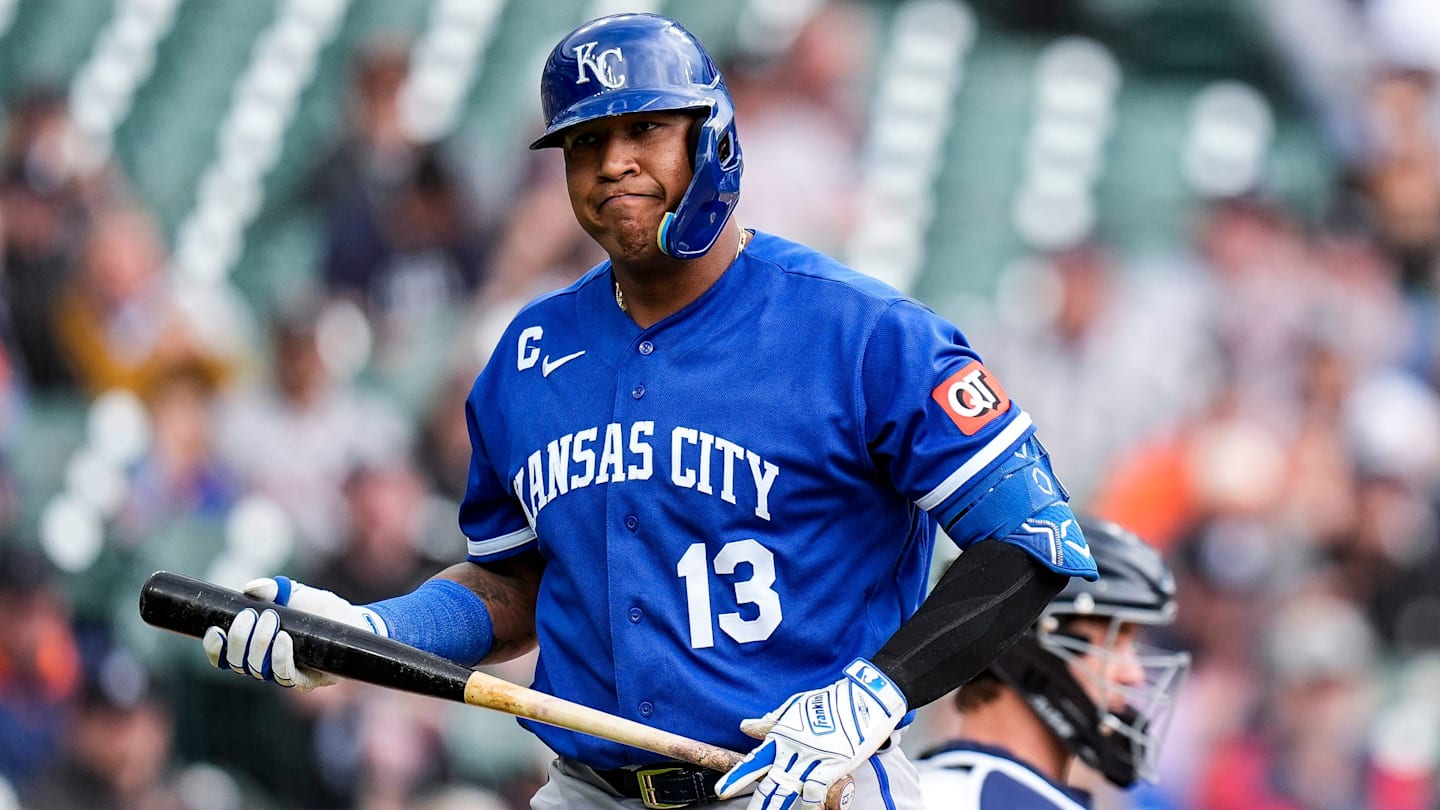 Royals Fans Left Scratching Their Heads Over Latest Lineup Choices