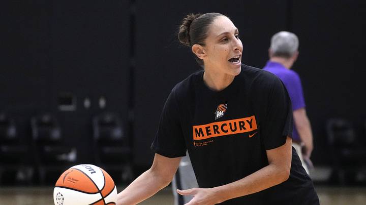 Apr 21, 2022; Phoenix, Arizona, USA; Phoenix Mercury guard Diana Taurasi works out during training camp at Verizon 5G Performance Center. Mandatory Credit: Cheryl Evans/The Republic via USA TODAY NETWORK