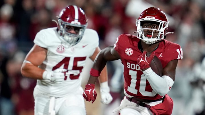 Oklahoma Sooners linebacker Kip Lewis