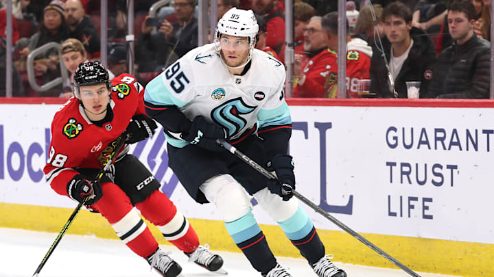 Seattle Kraken v Chicago Blackhawks