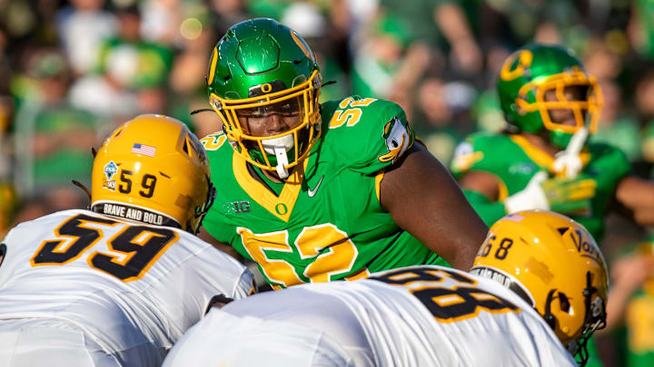 A'Mauri Washington and Oregon defensive line should manhandle the smaller FCS offensive front of the Bobcats.