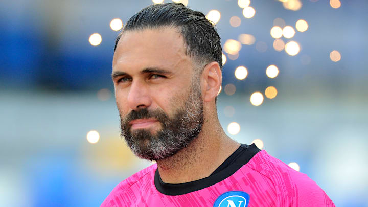 Salvatore Sirigu
