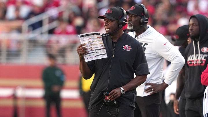 Sep 27, 2026; Santa Clara, California, USA; San Francisco 49ers defensive coordinator Raheem Morris during the fourth quarter against the Arizona Cardinals at Levi's Stadium. Mandatory Credit: Darren Yamashita-Imagn Images Sep 27, 2026; Santa Clara, California, USA; San Francisco 49ers defensive coordinator Raheem Morris during the fourth quarter against the Arizona Cardinals at Levi's Stadium. Mandatory Credit: Darren Yamashita-Imagn Images
