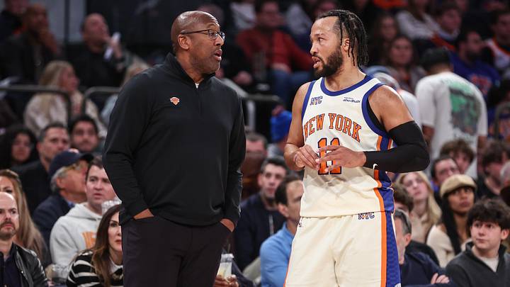 Jan 3, 2026; New York, New York, USA; New York Knicks head coach Mike Brown talks with guard Jalen Brunson (11) in the third quarter against the Philadelphia 76ers at Madison Square Garden. Mandatory Credit: Wendell Cruz-Imagn Images Jan 3, 2026; New York, New York, USA; New York Knicks head coach Mike Brown talks with guard Jalen Brunson (11) in the third quarter against the Philadelphia 76ers at Madison Square Garden. Mandatory Credit: Wendell Cruz-Imagn Images
