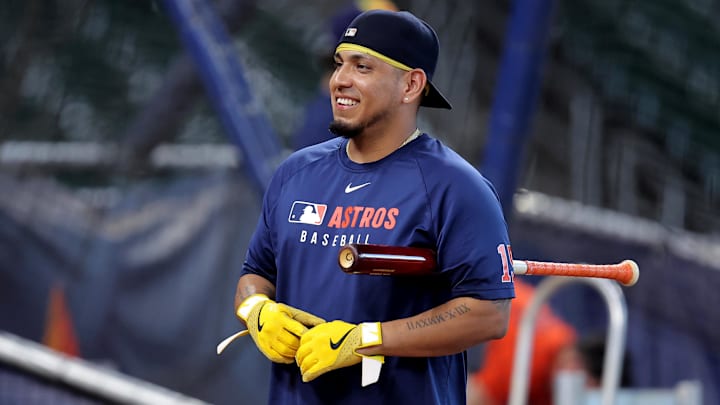 Sep 19, 2025; Houston, Texas, USA; Houston Astros designated hitter Isaac Paredes (15) prior to the game against the Seattle Mariners at Daikin Park. Sep 19, 2025; Houston, Texas, USA; Houston Astros designated hitter Isaac Paredes (15) prior to the game against the Seattle Mariners at Daikin Park.