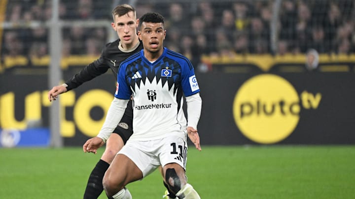 Abschied oder Verlängerung? Ransford Königsdörffer lässt seine Zukunft beim HSV vorerst offen Abschied oder Verlängerung? Ransford Königsdörffer lässt seine Zukunft beim HSV vorerst offen