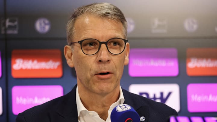 Peter Knäbel hat im Winter alle Hände voll zu tun Peter Knäbel hat im Winter alle Hände voll zu tun