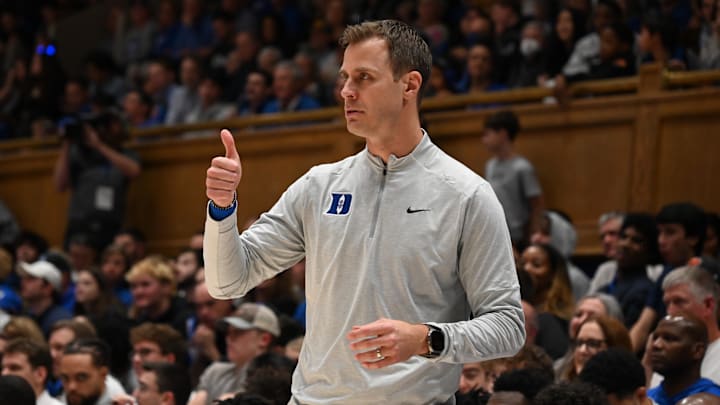 Duke basketball head coach Jon Scheyer
