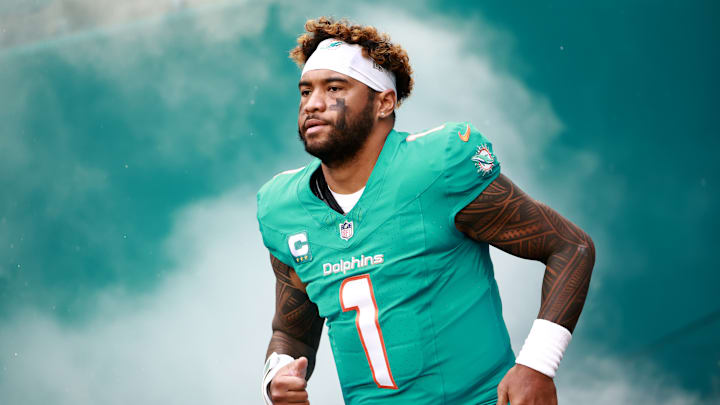 San Francisco 49ers v Miami Dolphins