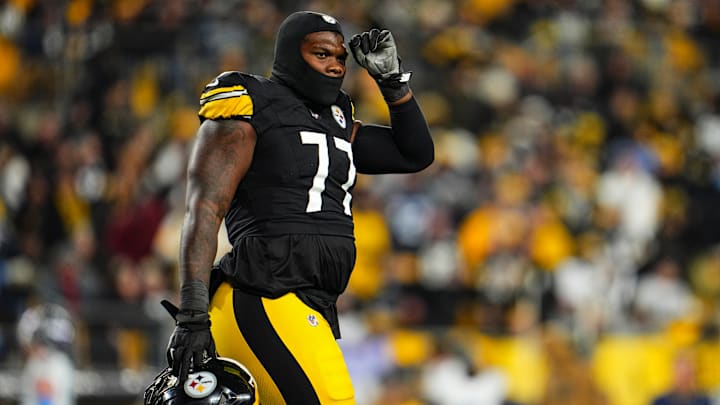 Tennessee Titans v Pittsburgh Steelers