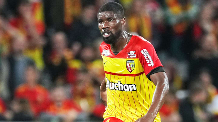 Kevin Danso intéresse quelques écuries.