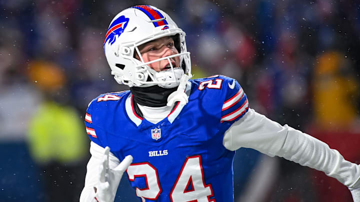 Buffalo Bills safety Cole Bishop warms up before a 2025 AFC divisional round game against the Baltimore Ravens.
