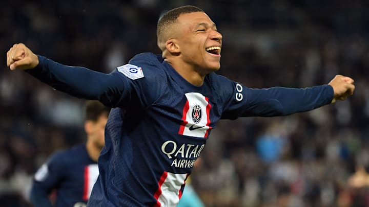 Kylian Mbappé inscrit le but du 4-0