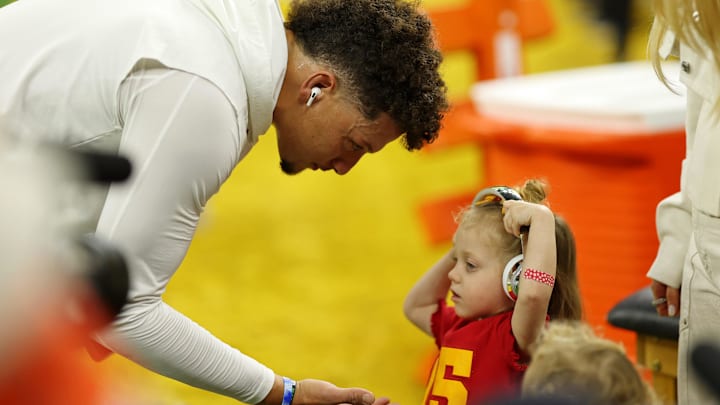 Kansas City Chiefs quarterback Patrick Mahomes (15) with daughter Sterling Skye before Super Bowl LIX between the Philadelphia Eagles and the Kansas City Chiefs at Caesars Superdome. Kansas City Chiefs quarterback Patrick Mahomes (15) with daughter Sterling Skye before Super Bowl LIX between the Philadelphia Eagles and the Kansas City Chiefs at Caesars Superdome.